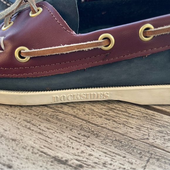 Sebago Black and Brown Flats - Picture 4 of 9